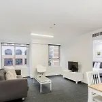One Bedroom In Cbd Centre! 1302 Kent Self Catering